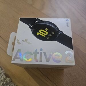 Samsung Galaxy Watch Active2 - Black